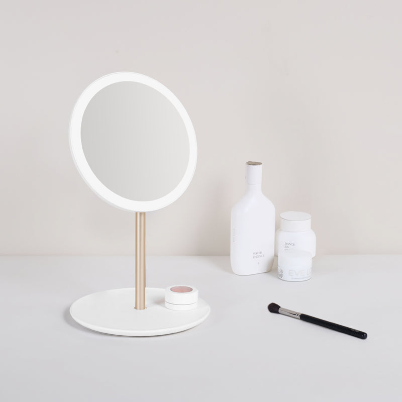 Travel beauty mirror folding mirror